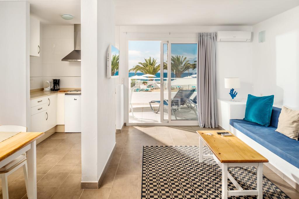 Neptuno Suites - Adults Only Коста-Тегисе Номер фото
